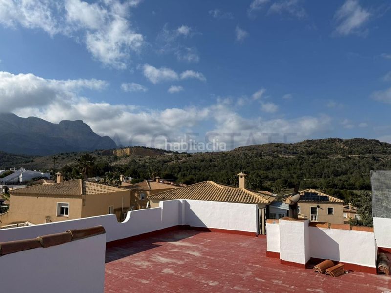 Foto e74c9036-337a-4531-8159-d8571aebdab5. Chalet in calle serra montcabrer 1 in San Rafael - Nucia Park Nucia (la)