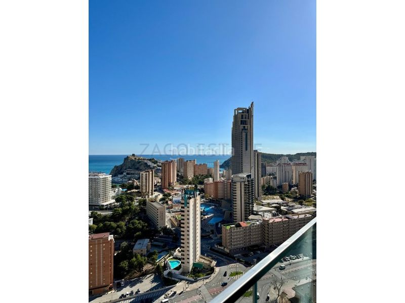 Foto 6c788eb7-e0eb-49f8-89f4-608ac56d5c87. Pis amb aparcament a Playa Poniente Benidorm