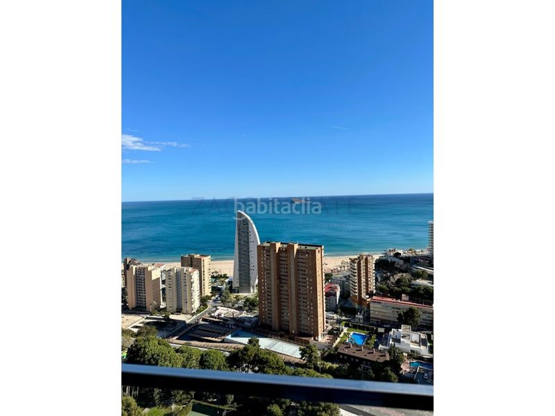 Foto 8c06aa96-4011-4adb-90ad-bac10945274a. Pis amb aparcament a Playa Poniente Benidorm