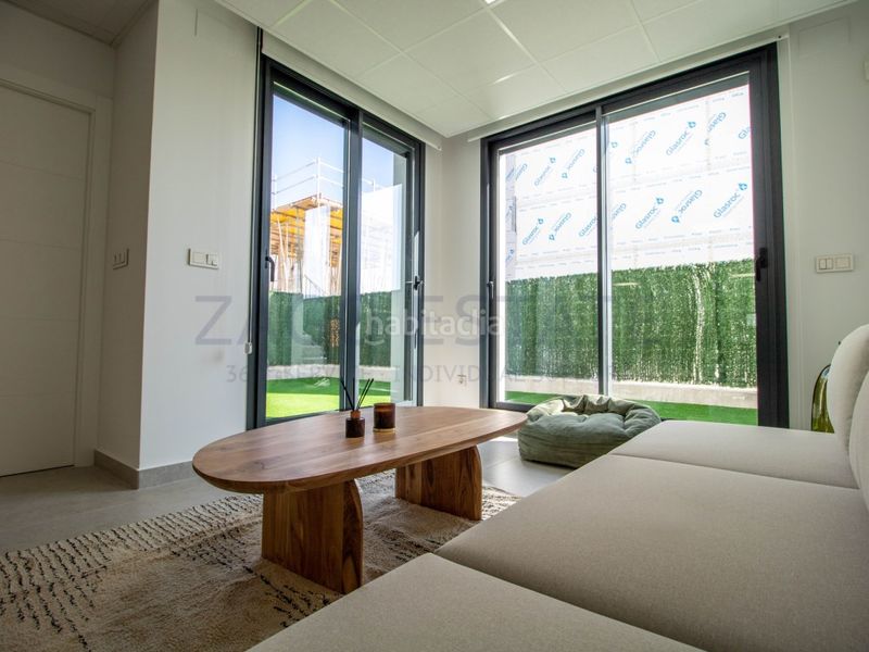Foto bb2d51d9-d1b2-4644-b11e-c283e7934ca6. Casa a balcón de Finestrat-terra marina Finestrat