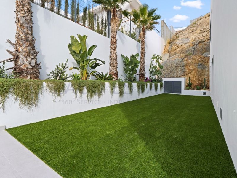 Foto 9b3e4ce4-a617-46dd-8d03-a193b386651a. Casa a Sierra Helada Benidorm