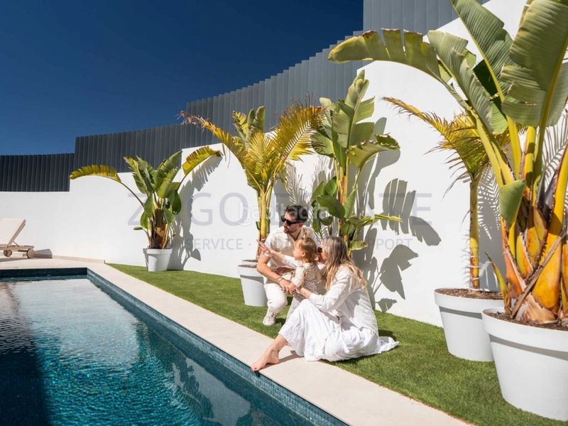 Foto ab63305e-0ce4-4a52-b398-05e73aac6c7b. Casa a Sierra Helada Benidorm