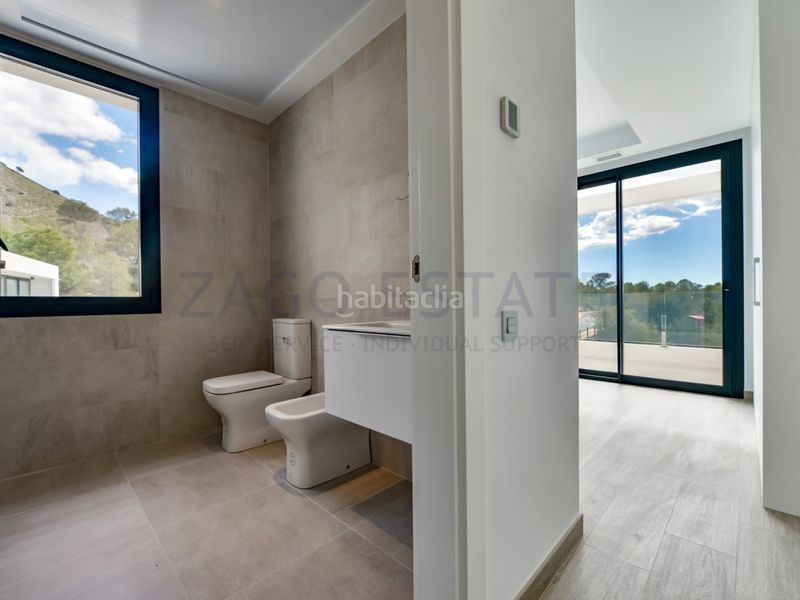 Foto dde3dc38-ee59-4438-9933-4be23b0abc3b. Casa a Golf Bahía Finestrat