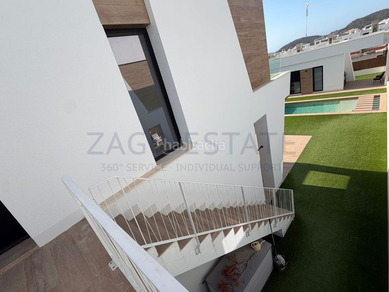 Foto fe6281ea-6841-4137-8e66-8d60096892f2. Affitto casa con parcheggio in balcón de Finestrat-terra marina Finestrat