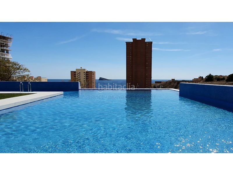 Foto d87ffca9-1a0c-4b1f-a844-86dd636cf39b. Pis a avenida moralet 10 a Playa Poniente Benidorm