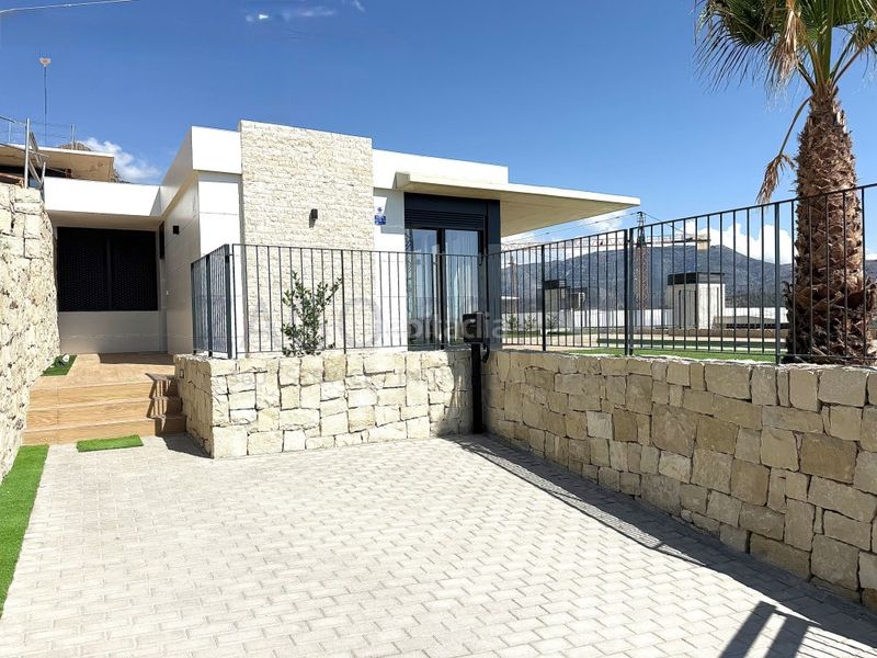 Foto f4e96b91-8920-4d87-8489-41310c3e3f90. Casa amb aparcament a balcón de ponoig - Polop paradis - Polop hills Polop