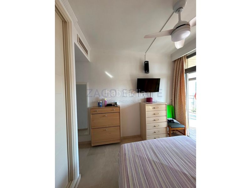 Foto 2709bd69-9b86-4c3d-b0bd-fc863020437d. Rent flat in calle presidente adolfo suarez 20 in Benidorm