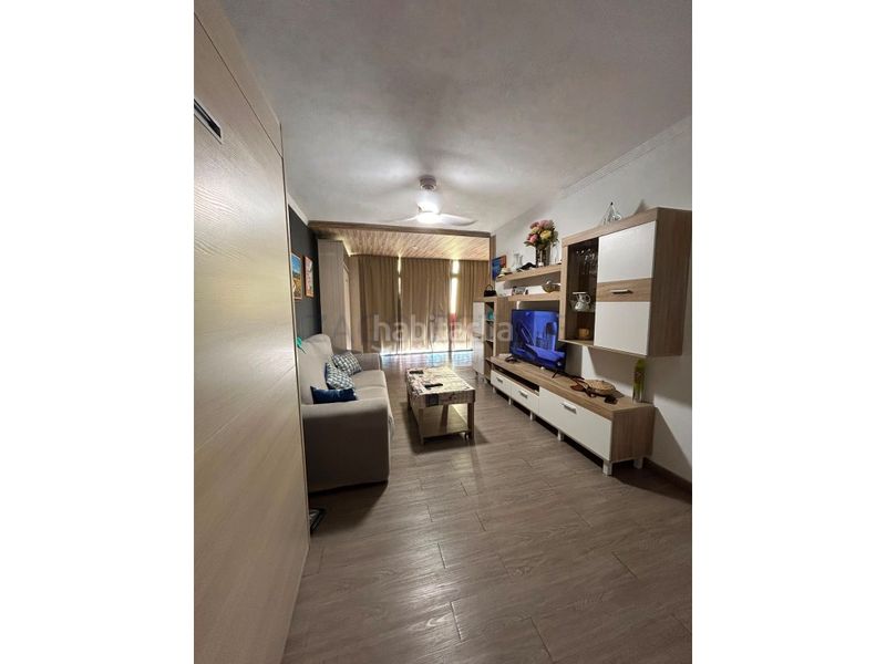 Foto b543b70e-e047-4366-aecd-77cdcc7b60ec. Rent flat in calle presidente adolfo suarez 20 in Benidorm