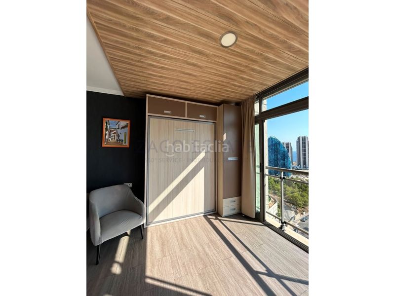 Foto edda28dc-bc02-474c-b9c1-68255e66bfef. Rent flat in calle presidente adolfo suarez 20 in Benidorm