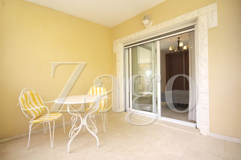 Foto 01d634e7-dde4-4572-ae5e-3533f6dd34a7. Casa amb piscina a Altea ciudad Altea