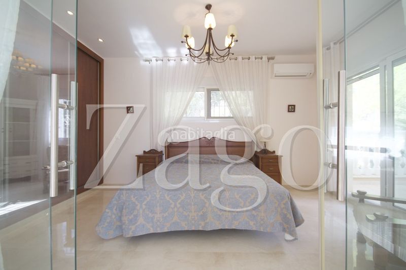 Foto 0af1bb0a-cee0-4f60-82ea-7bf4efdae76e. Casa amb piscina a Altea ciudad Altea