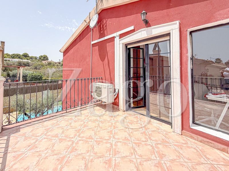 Foto f7ab811b-1806-413d-84e1-e10d9bbef620. Casa amb aparcament piscina a Pueblo-Ubanizaciones Alfàs del Pi (l´)