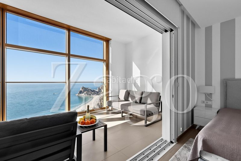 Foto 04a13b19-3a34-4d51-a874-d1c707d747dd. Apartament amb aparcament a Levante Alto Benidorm