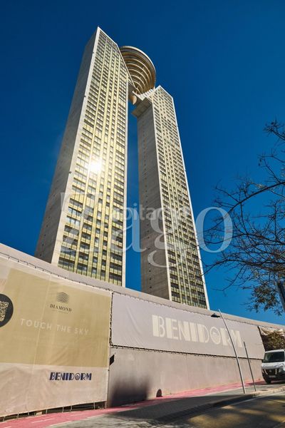 Foto 17c1b757-f8c6-4571-a5d9-8d3172261996. Apartament amb aparcament a Levante Alto Benidorm