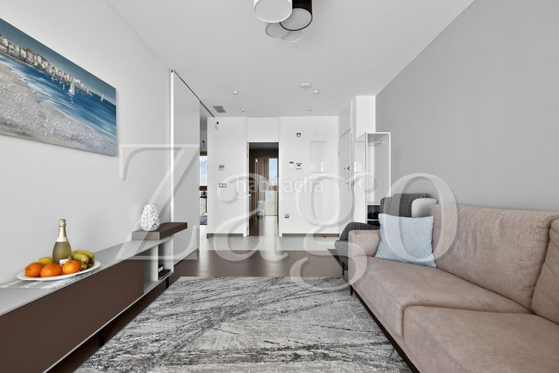 Foto 4c719f38-b0d0-4c6e-b0df-c7d80bd7248c. Apartament amb aparcament a Levante Alto Benidorm