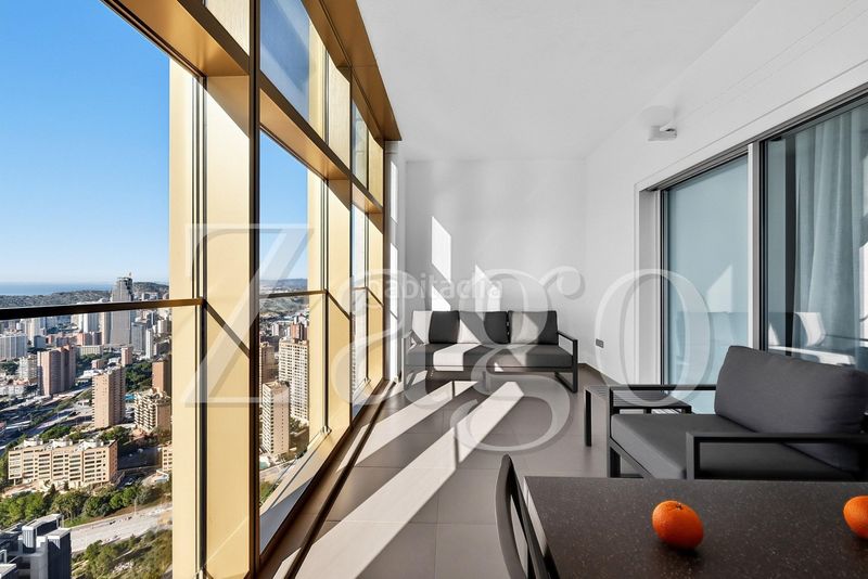 Foto 7dbff93c-e6b7-4382-b7bf-8eaec57008a4. Apartament amb aparcament a Levante Alto Benidorm