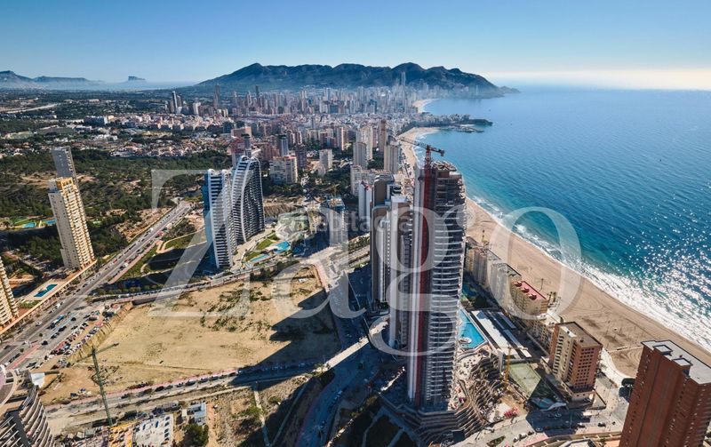 Foto 86597b7d-7340-48cb-a208-54e95e8de3ae. Apartament amb aparcament a Levante Alto Benidorm