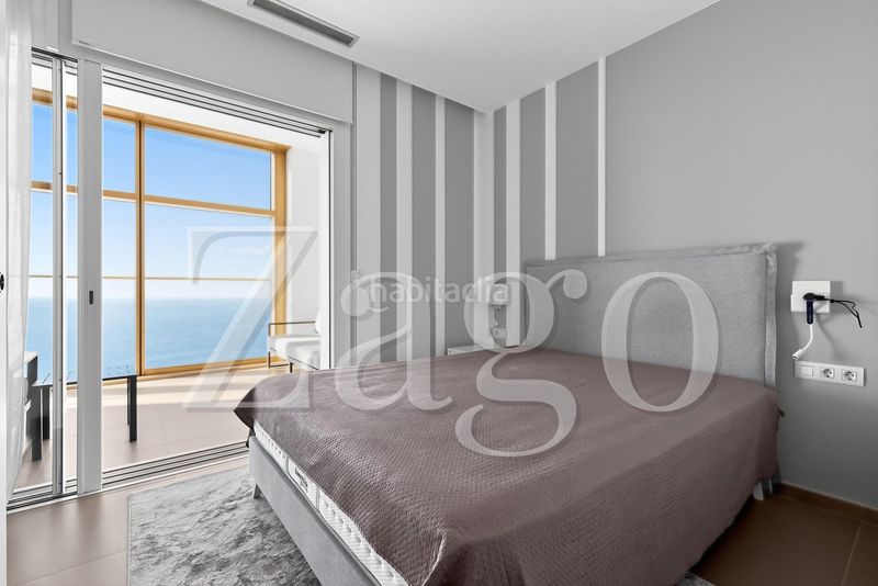 Foto cb7a3918-04a0-4552-a2fc-e2484ee8d22c. Apartament amb aparcament a Levante Alto Benidorm