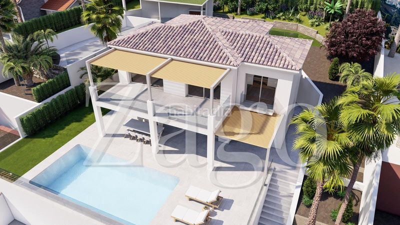Foto 7b1d105f-571e-4a73-8385-07a18f448715. Casa amb aparcament a Mascarat Altea