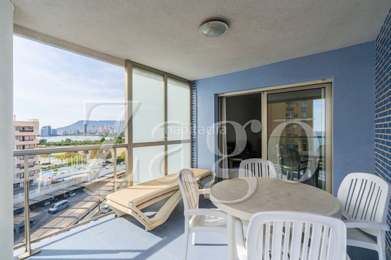 Foto f6ca318f-14b9-4ada-b574-ccc66fe672fb. Àtic amb aparcament piscina a Zona Levante - Playa Fossa Calp