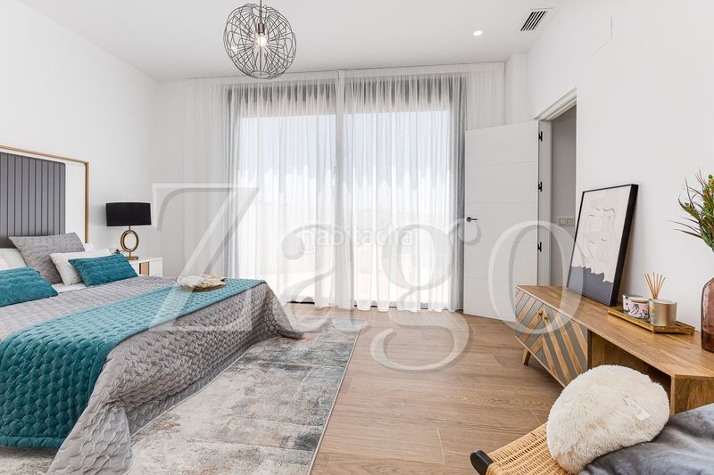 Foto 469c86bf-e2b0-41b3-a195-d578d01aeee1. Casa amb aparcament a Golf Bahía Finestrat