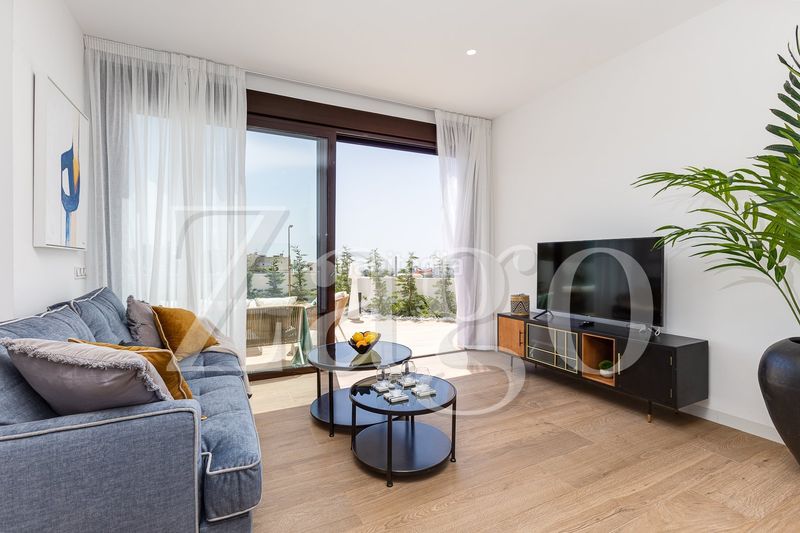 Foto 607900d0-ef55-4e93-a5ea-d3e565531f97. Casa amb aparcament a Golf Bahía Finestrat