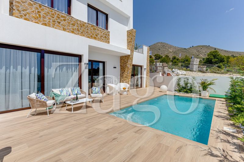 Foto 92e1aa55-5a43-49d6-856c-b7ddc99f1410. Casa amb aparcament a Golf Bahía Finestrat