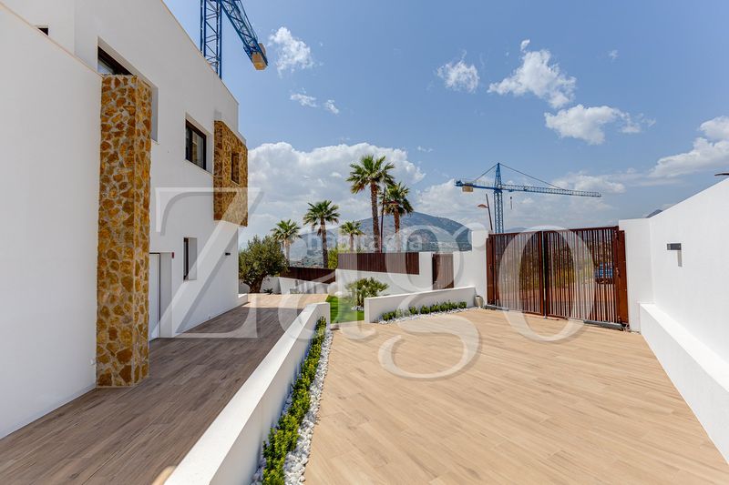 Foto cdcefe28-ff79-4948-a932-b7bc521436ce. Casa amb aparcament a Golf Bahía Finestrat