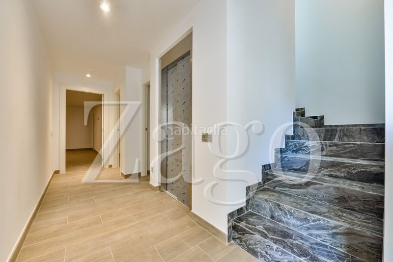 Foto b7e8070a-96da-4907-b3ec-4db0844e4f84. Casa amb aparcament a Golf Bahía Finestrat