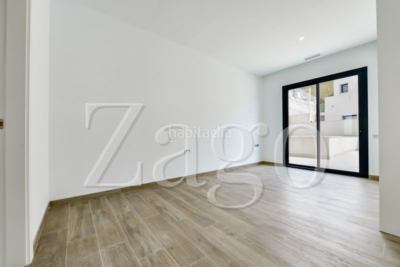 Foto fa3387bb-bd90-4c66-9a23-08edb58bbed6. Casa amb aparcament a Golf Bahía Finestrat