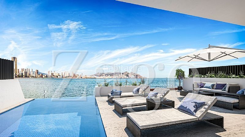 Foto 4d39804f-4cc4-4c20-b701-b41b160256bc. Casa adossada amb aparcament a Cala Palmera-Atrium Vila Joiosa (la)