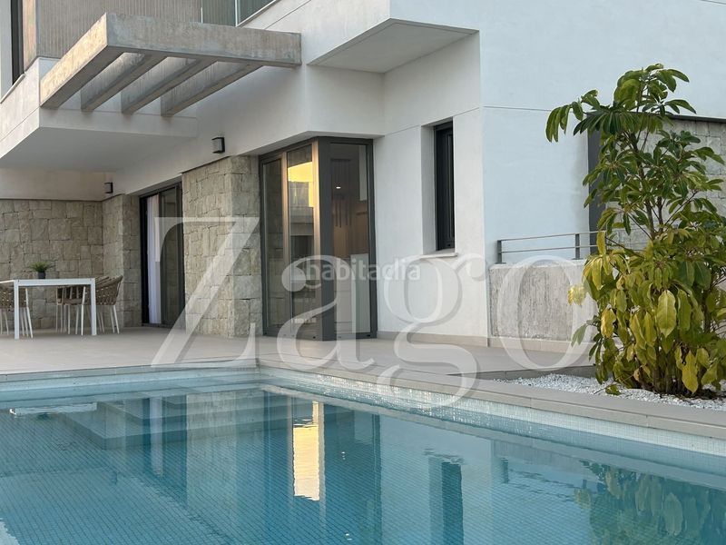 Foto 1306d5fa-91db-4c89-bd63-70205001c9d0. Casa amb aparcament a Golf Bahía Finestrat