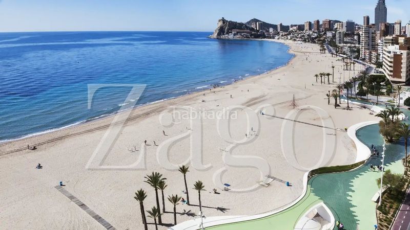Foto fc7446b4-9535-4b18-889a-5c4a3310343b. Apartament amb aparcament piscina a Playa Poniente Benidorm