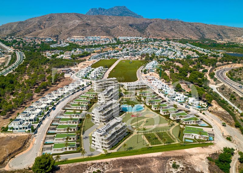 Foto e4e76ed5-eee9-49b3-8aa2-c8ddb797c069. Casa amb aparcament a Golf Bahía Finestrat
