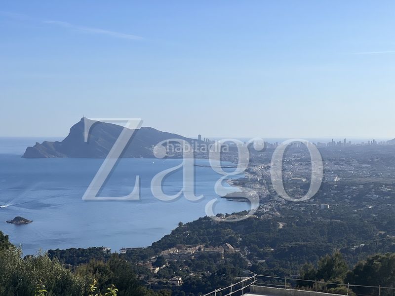 Foto 8a697269-595b-46d6-91f8-ea56e35cd420. Casa amb aparcament a Altea hills Altea