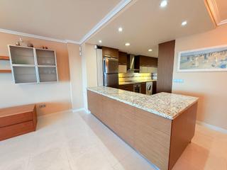 Pis en Zona Playa de los Locos. Vivienda reformada  primera lnea playa de los locos  garaje  tr