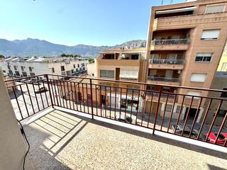 Appartamento in Calle sol 21. Amplio piso de 4 dormitorios en calle sol orihuela ciudad