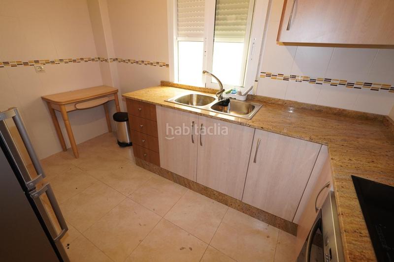 Foto cd98c075-4e3b-4f07-92df-223db6a87a0a. Piso  listo para entrar a vivir con 2 plazas de garaje incluidas en Cox