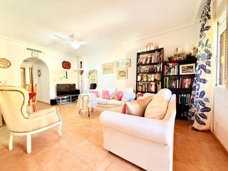 Pis  Vives los-rocamora. Piso de 2 habitaciones con terraza privada  listo para entrar a