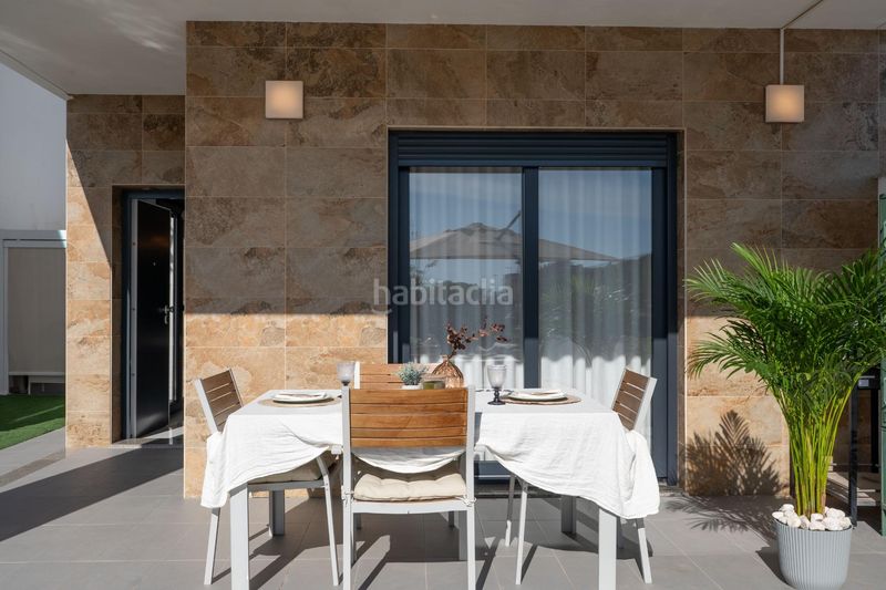 Foto b560834f-56e0-42d7-855b-d230e3f0c491. Xalet amb aparcament piscina a Bigastro