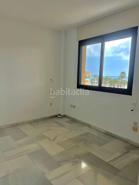 Foto 0a1ee1d6-4733-4de5-8c21-30ec61f23ab2. Appartamento con parcheggio piscina in La Carihuela - Los Nidos Torremolinos