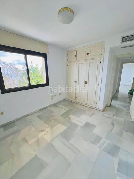 Foto e186451d-951b-4241-b1ff-74926d3c7382. Appartamento con parcheggio piscina in La Carihuela - Los Nidos Torremolinos