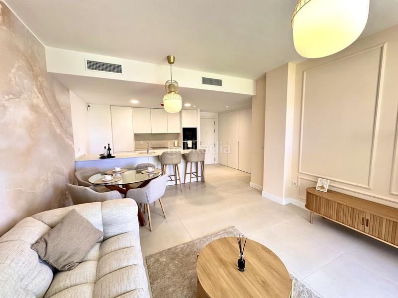 Foto f707098a-e5ec-48a0-b6c2-989a99c41bfd. Pis a El Higuerón Fuengirola