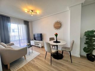 Àtic a Calle la loma. Apartamento de 2 dormitorios 1 baño en torrevieja