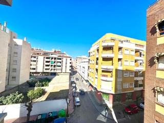 Apartamento en Calle san luis. Apartamento de 2 dormitorios 1 baño en torrevieja  alicante