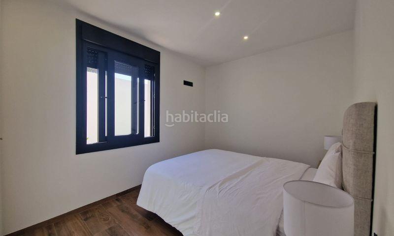 Foto 630f0b81-4ea0-4b0c-9275-43610d17b70a. Chalet in calle poniente in Cabo Roig Orihuela