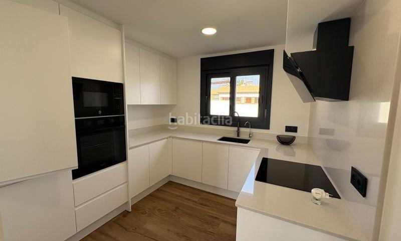 Foto a4d46fdd-b9d4-4a59-82a0-3dbf99a515fd. Chalet in calle poniente in Cabo Roig Orihuela