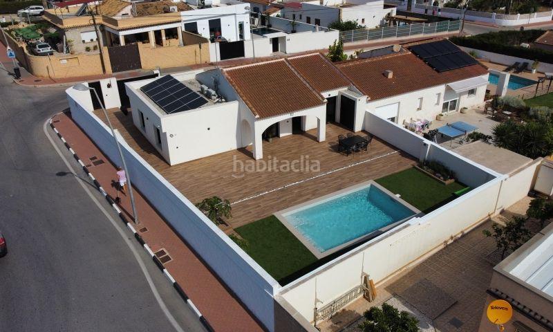 Foto ca384a17-1207-45dc-8105-d375aa08958b. Chalet in calle poniente in Cabo Roig Orihuela