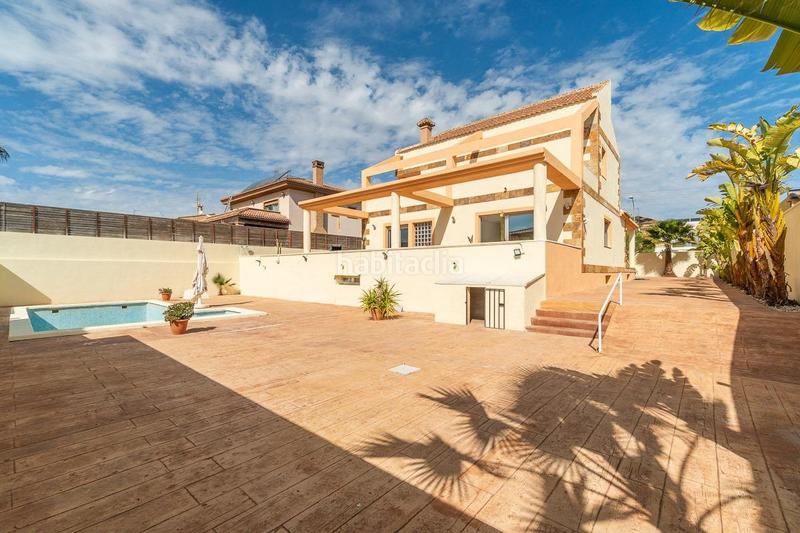 Foto d4d9e2e7-b914-4c22-977f-01ded5565a51. Xalet a calle meridiano a Aguas Nuevas Torrevieja