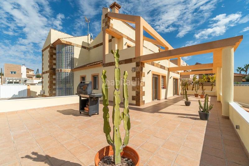 Foto d73c15ea-1c44-4dcb-a35c-46899797049d. Xalet a calle meridiano a Aguas Nuevas Torrevieja